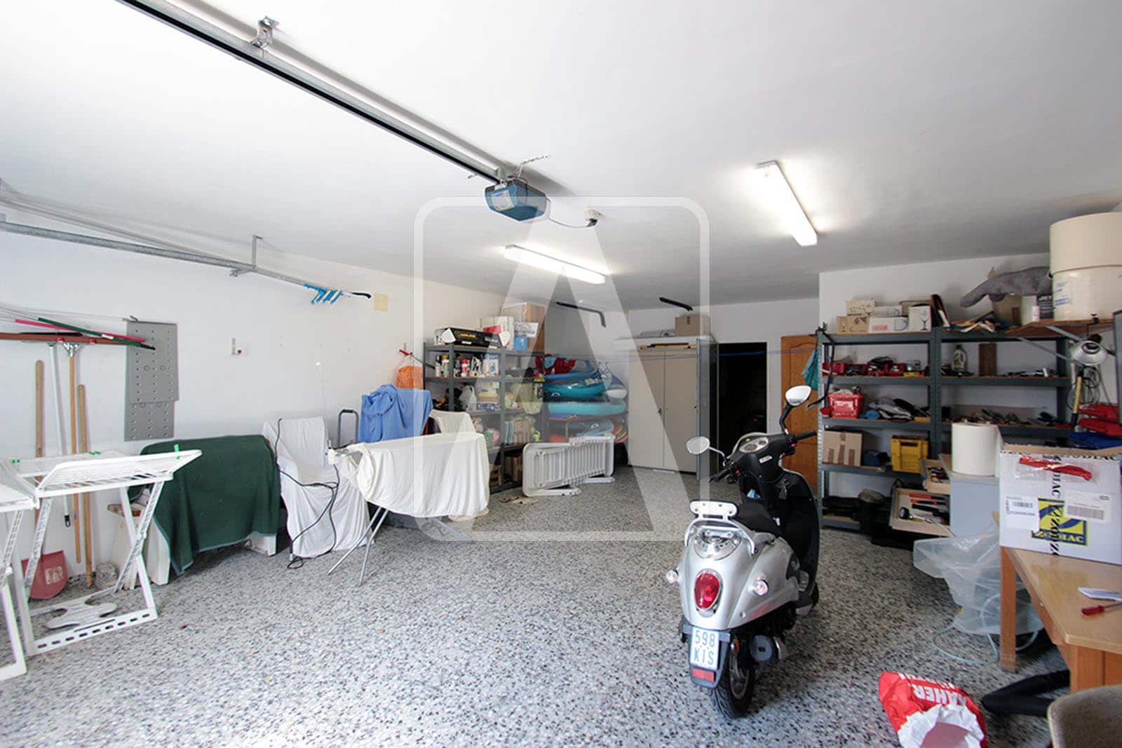 5 Zimmer Villa zu verkaufen in Calpe / Calp mit Pool Garage - 749.000 € (Ref: 9427901)