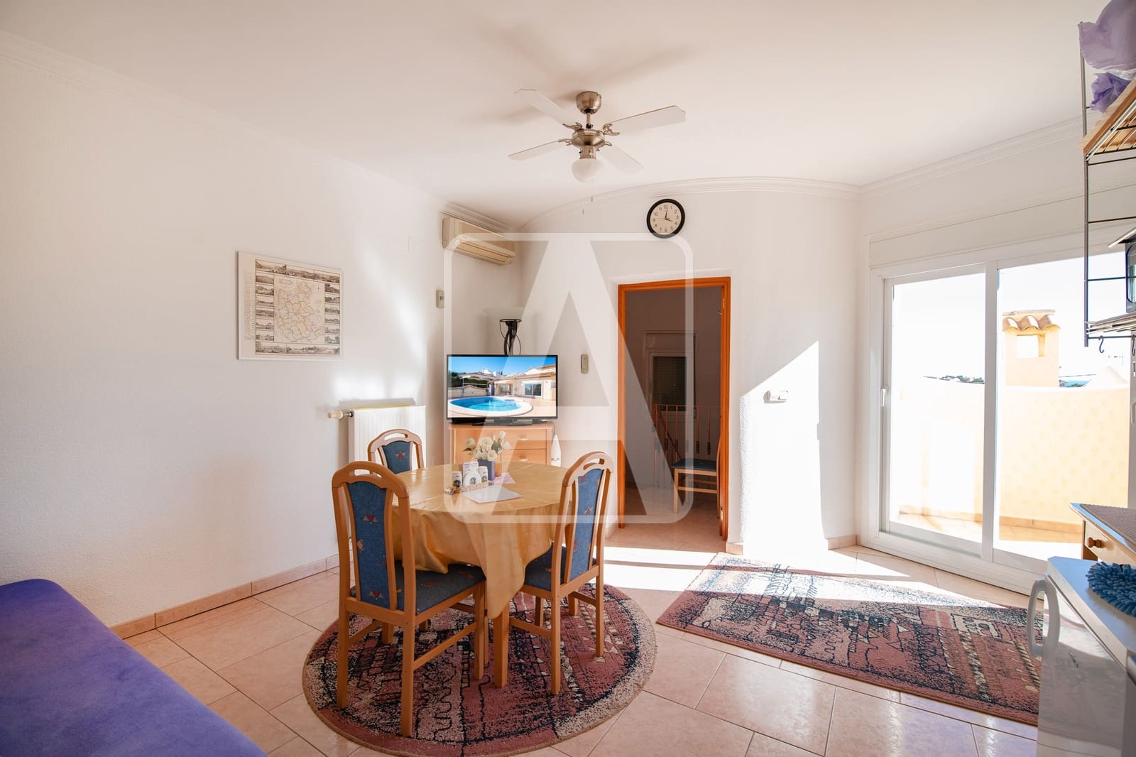 5 makuuhuone Huvila myytävänä paikassa Calpe / Calp mukana uima-altaan 
autotalli - 749 000 € (Ref: 9427901)