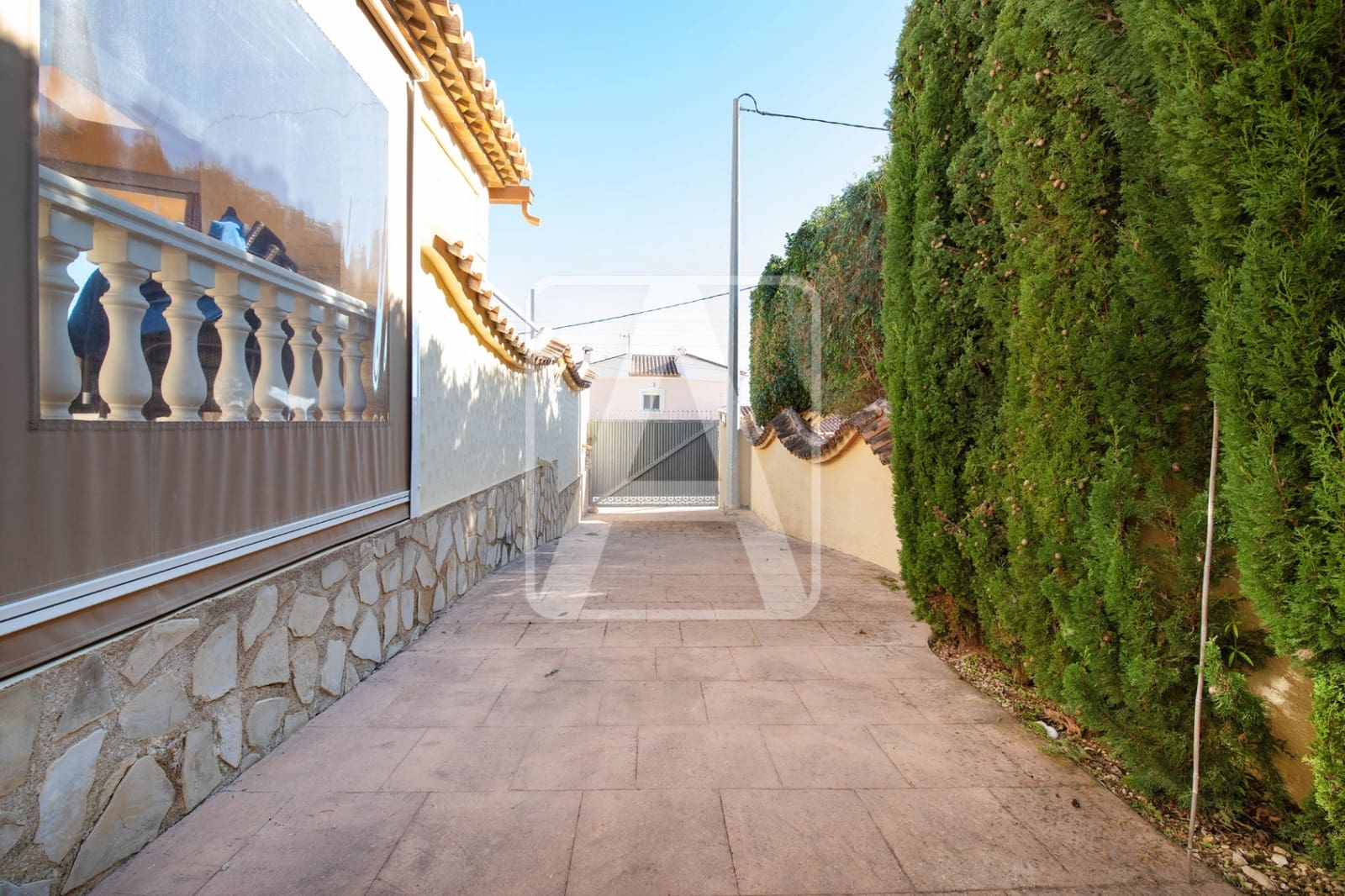 5 makuuhuone Huvila myytävänä paikassa Calpe / Calp mukana uima-altaan 
autotalli - 749 000 € (Ref: 9427901)