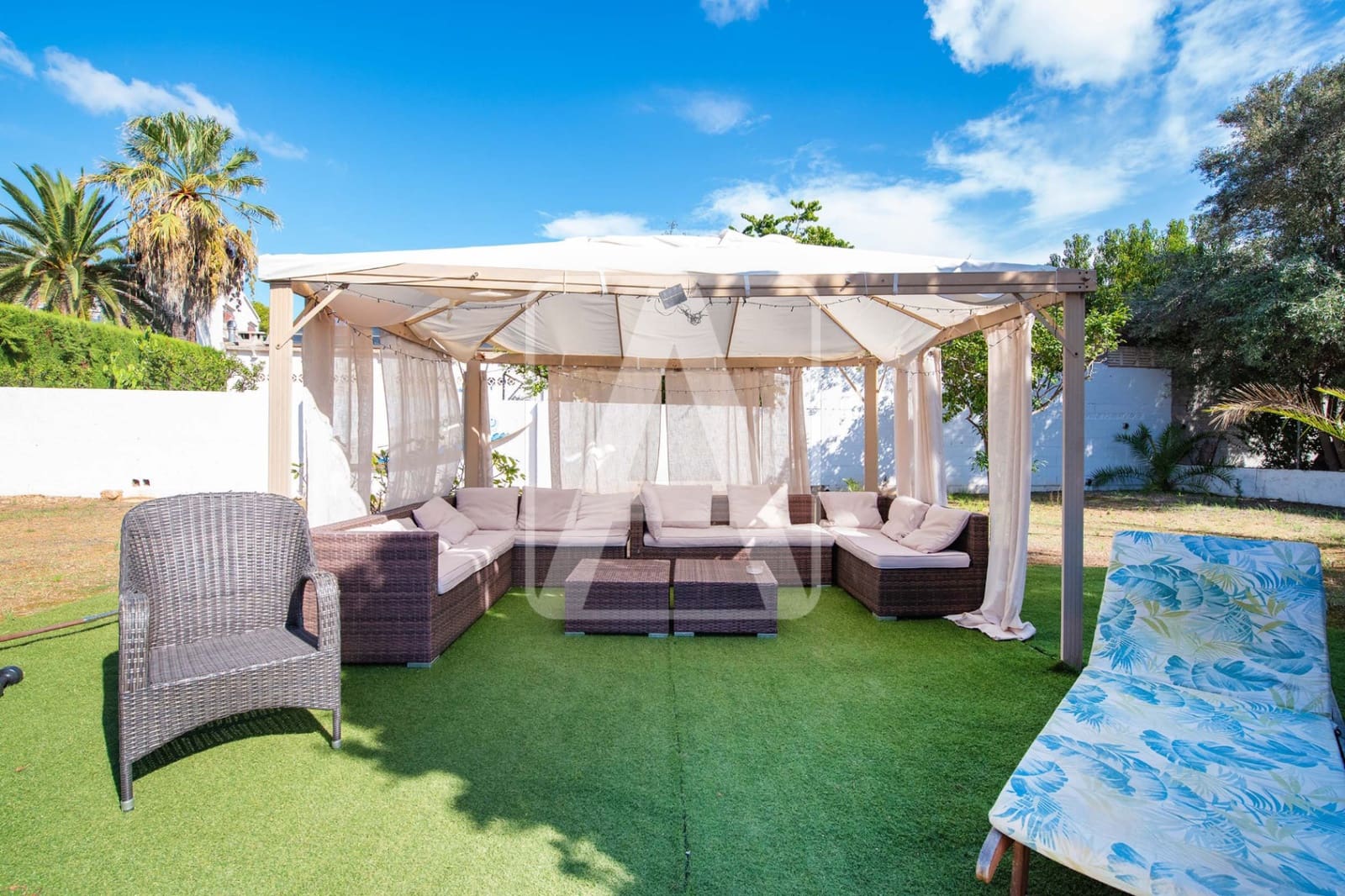 7 soverom Villa til salgs i Calpe / Calp med svømmebasseng garasje - € 699 000 (Ref: 9438970)