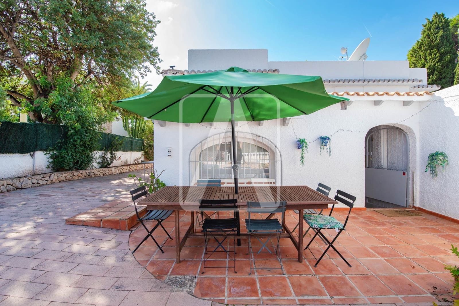 7 soverom Villa til salgs i Calpe / Calp med svømmebasseng garasje - € 699 000 (Ref: 9438970)