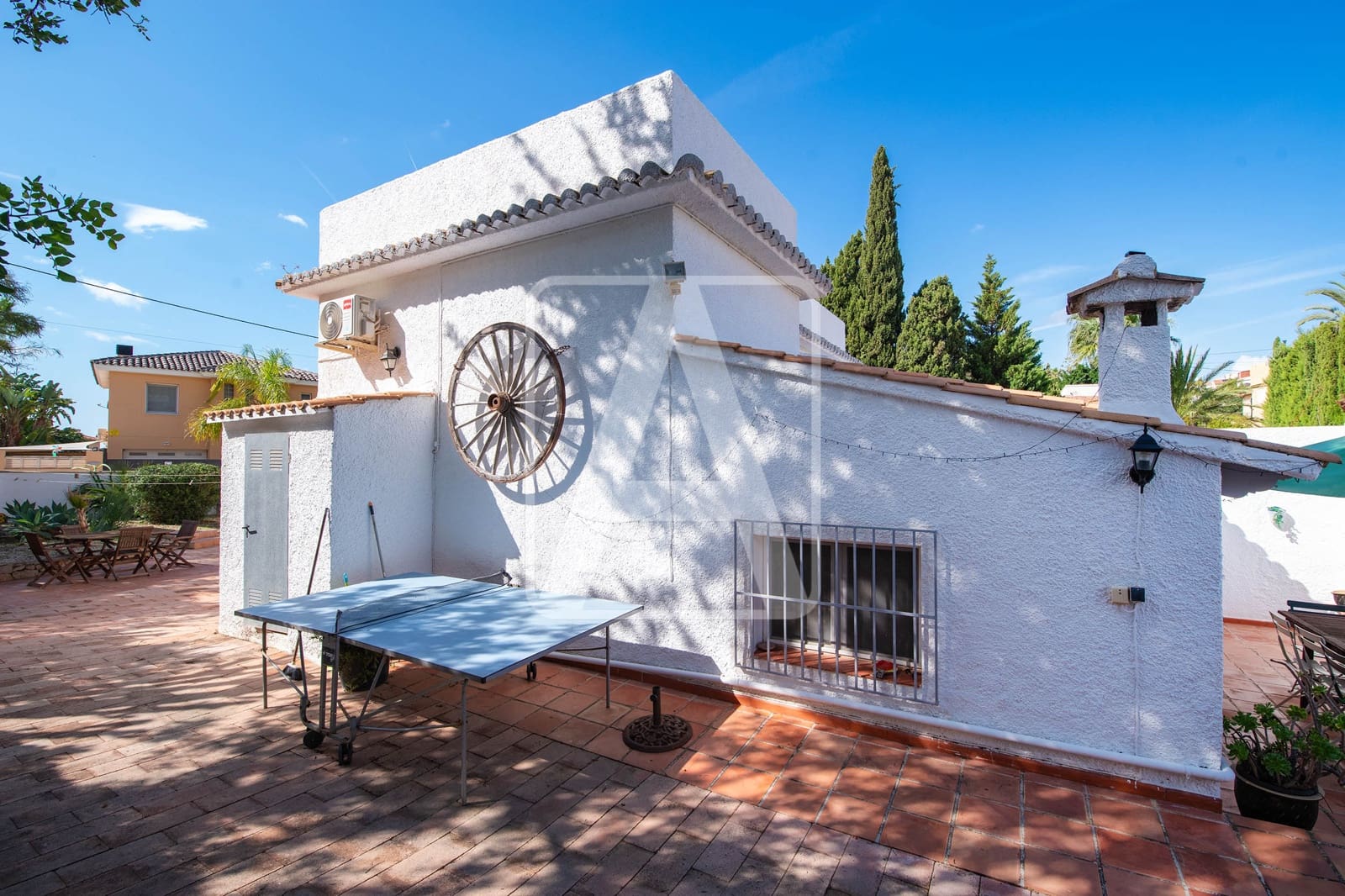 7 soverom Villa til salgs i Calpe / Calp med svømmebasseng garasje - € 699 000 (Ref: 9438970)