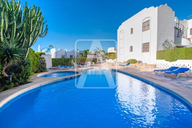 3 chambre Villa/Maison à vendre à Calpe / Calp avec piscine garage - 349 000 € (Ref: 9438973)