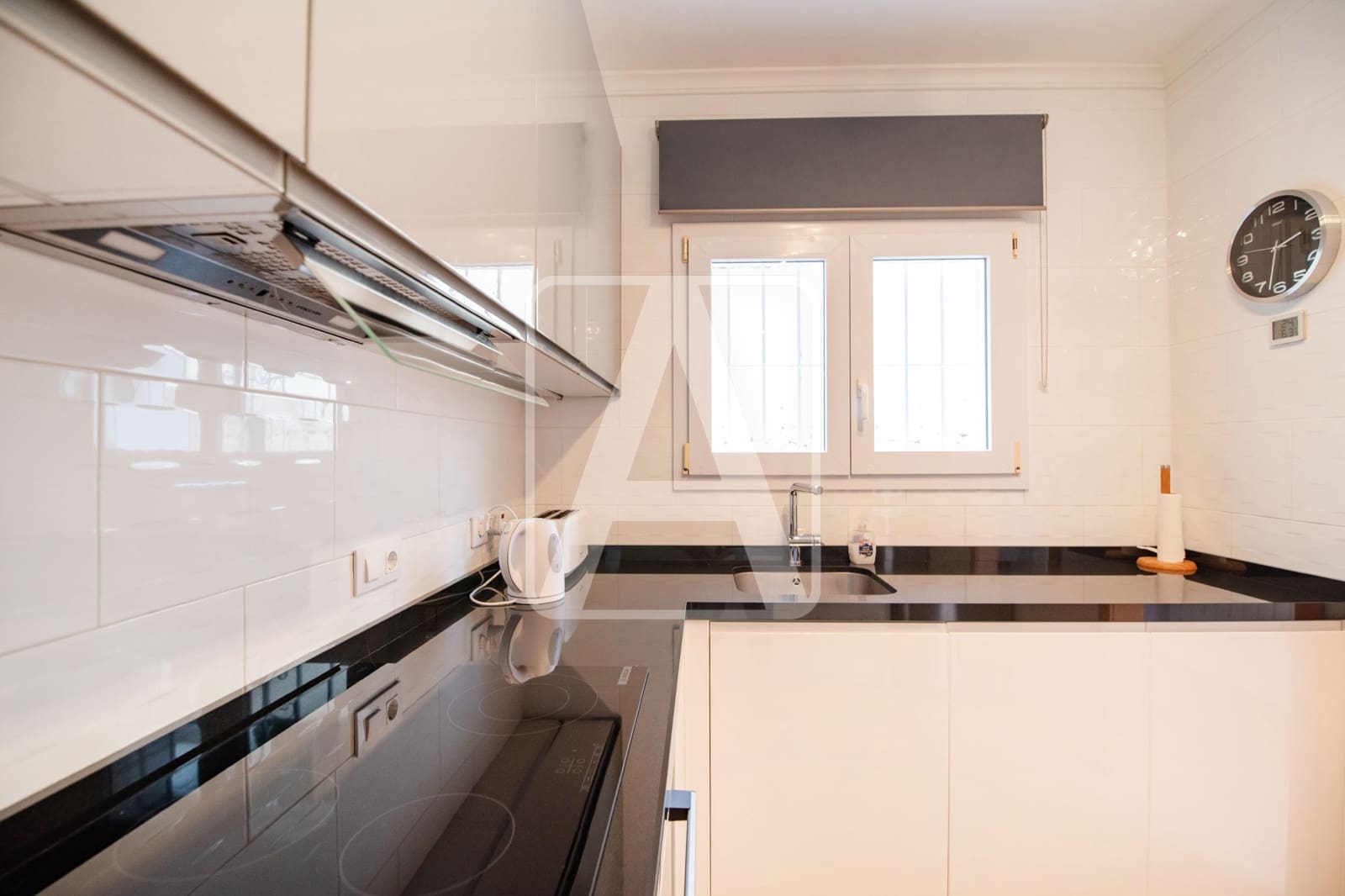 3 slaapkamer Rijtjeshuis te koop in Calpe / Calp met zwembad garage - € 425.000 (Ref: 9438976)