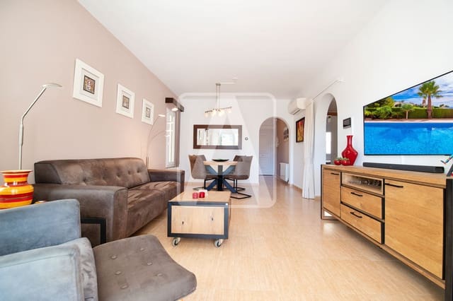 3 makuuhuone Rivitalo myytävänä paikassa Calpe / Calp mukana uima-altaan 
autotalli - 425 000 € (Ref: 9438976)