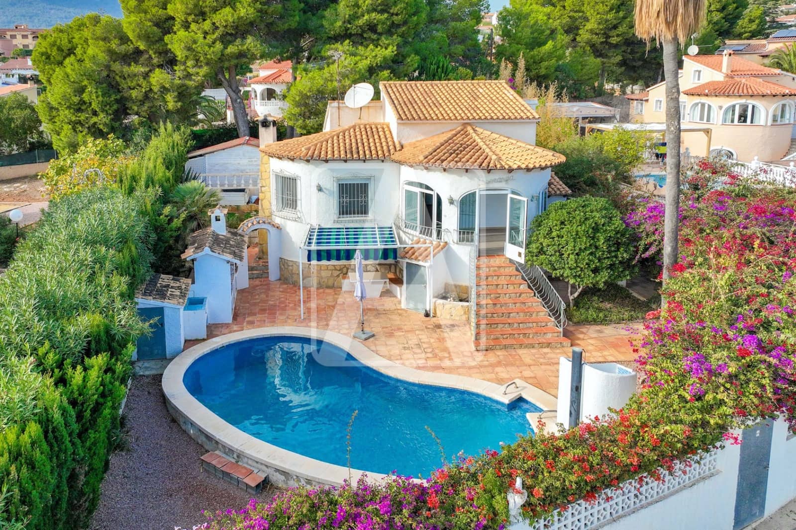 2 chambre Villa/Maison à vendre à Calpe / Calp avec piscine garage - 449 000 € (Ref: 9450384)