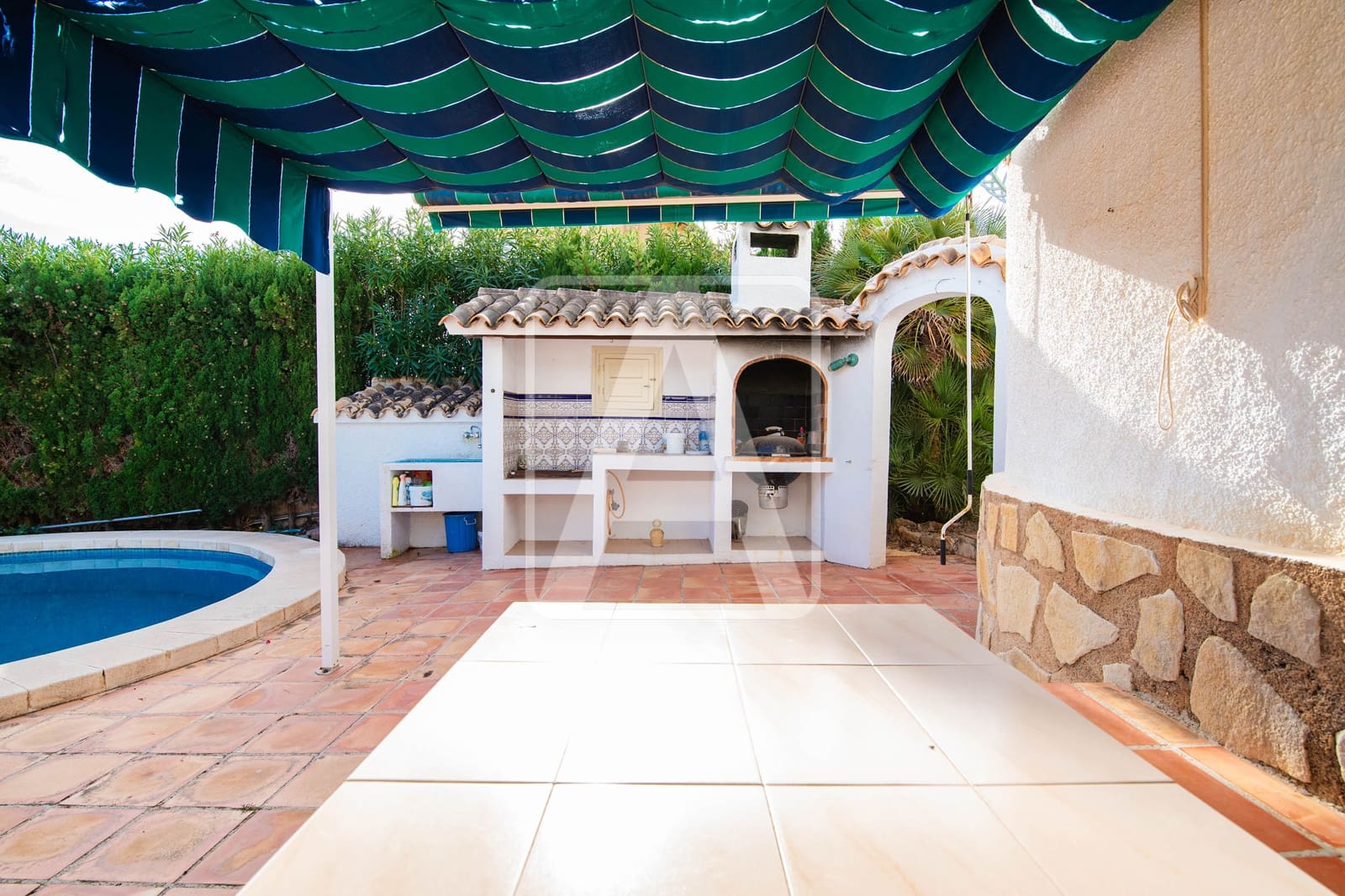 2 chambre Villa/Maison à vendre à Calpe / Calp avec piscine garage - 449 000 € (Ref: 9450384)