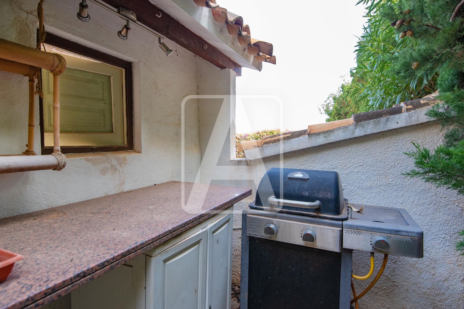 2 chambre Villa/Maison à vendre à Calpe / Calp avec piscine garage - 449 000 € (Ref: 9450384)