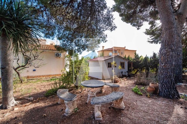 2 chambre Villa/Maison à vendre à Calpe / Calp avec piscine garage - 449 000 € (Ref: 9450384)