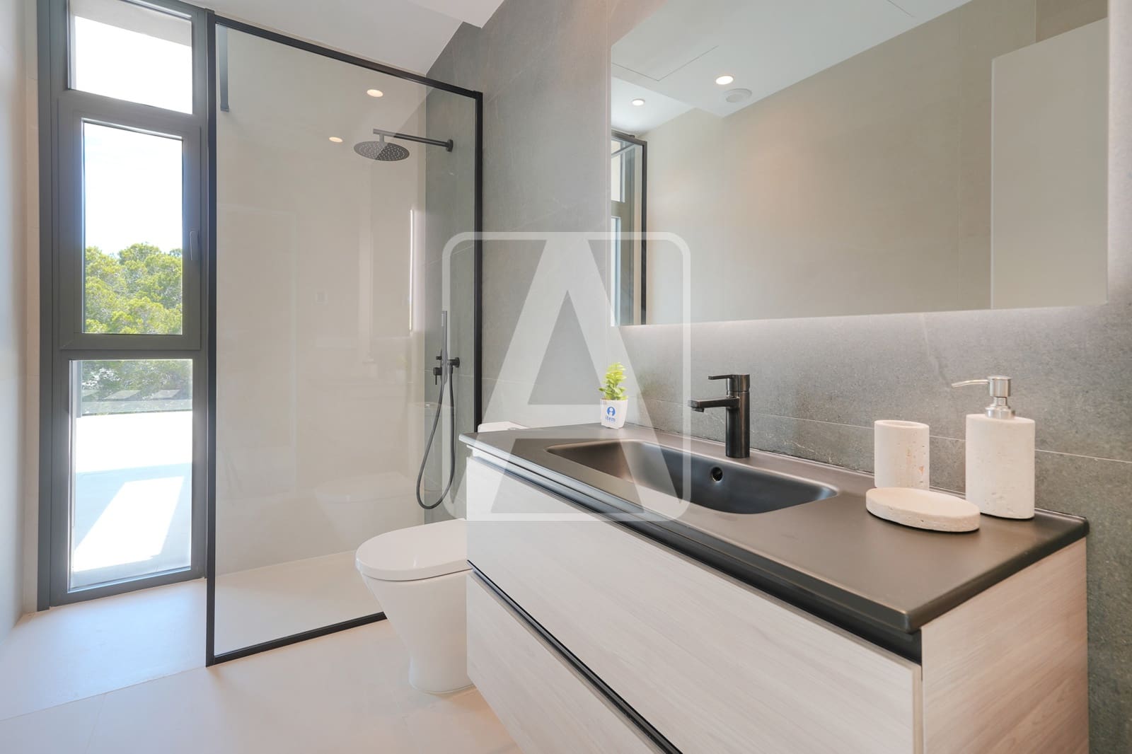 4 soverom Villa til salgs i Moraira med svømmebasseng garasje - € 1 499 000 (Ref: 9450385)