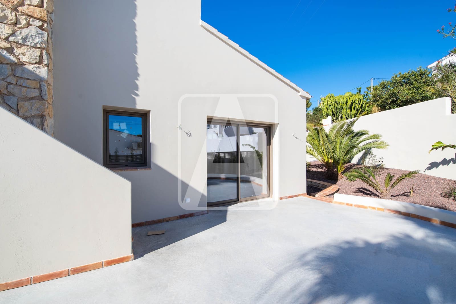 3 sypialnia Willa na sprzedaż w Benissa z basenem garażem - 875 000 € (Ref: 9494135)