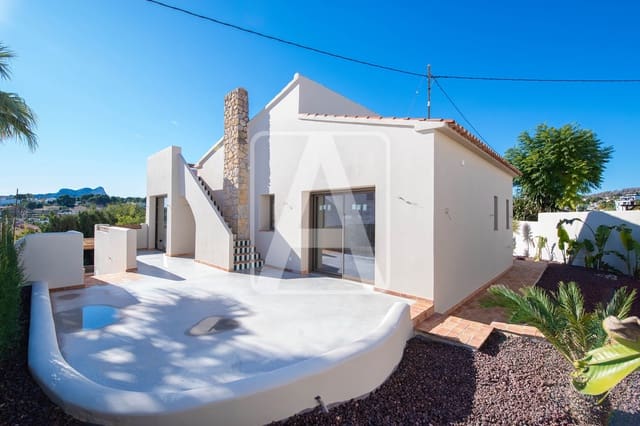 3 sypialnia Willa na sprzedaż w Benissa z basenem garażem - 875 000 € (Ref: 9494135)