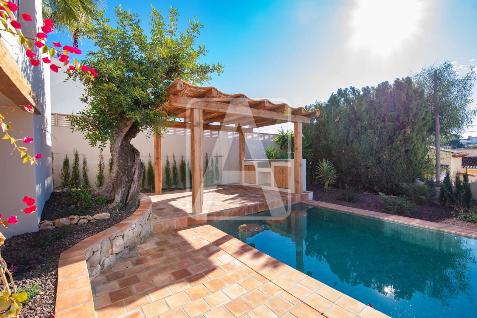 3 sypialnia Willa na sprzedaż w Benissa z basenem garażem - 875 000 € (Ref: 9494135)