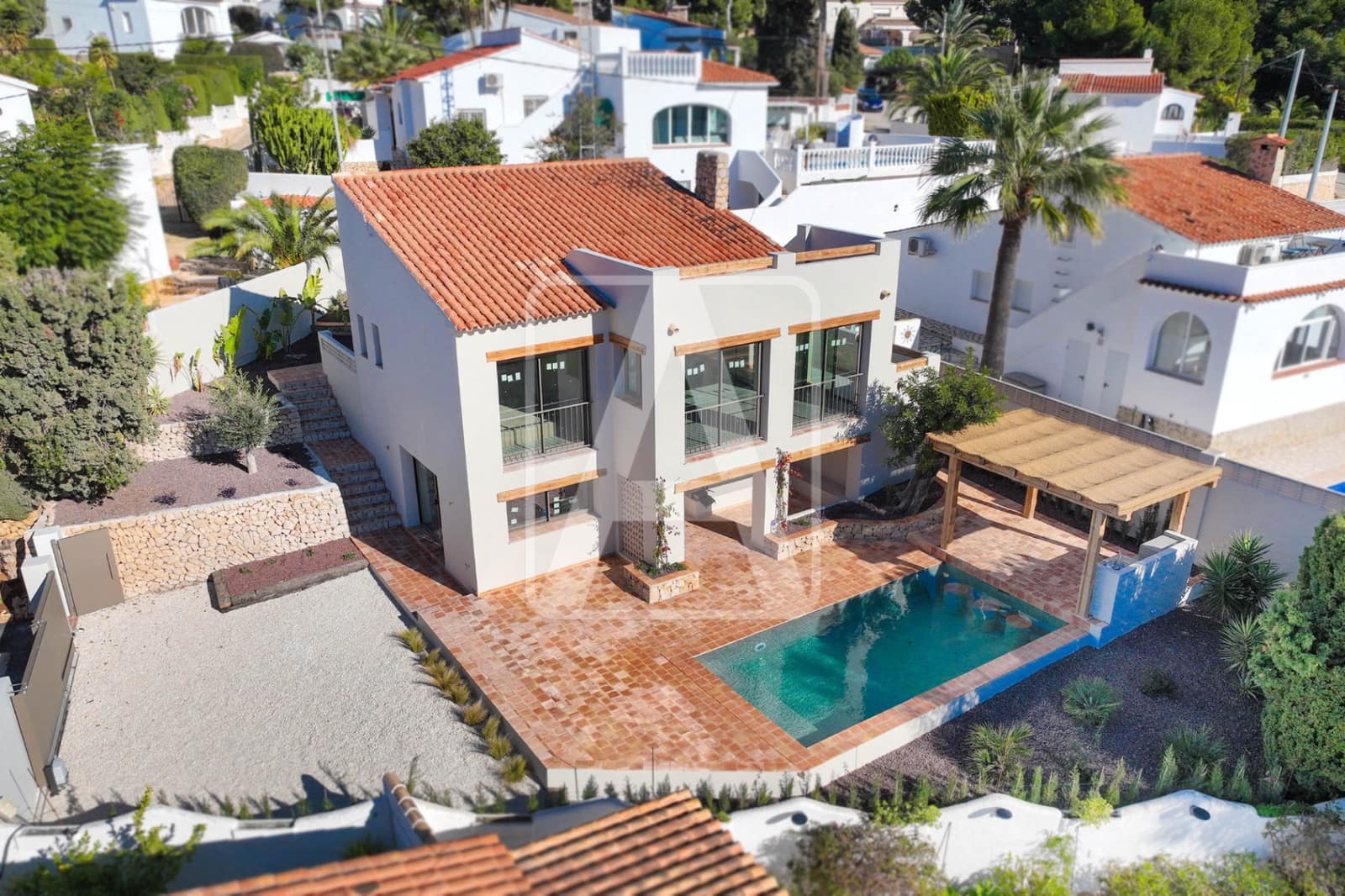 3 sypialnia Willa na sprzedaż w Benissa z basenem garażem - 875 000 € (Ref: 9494135)