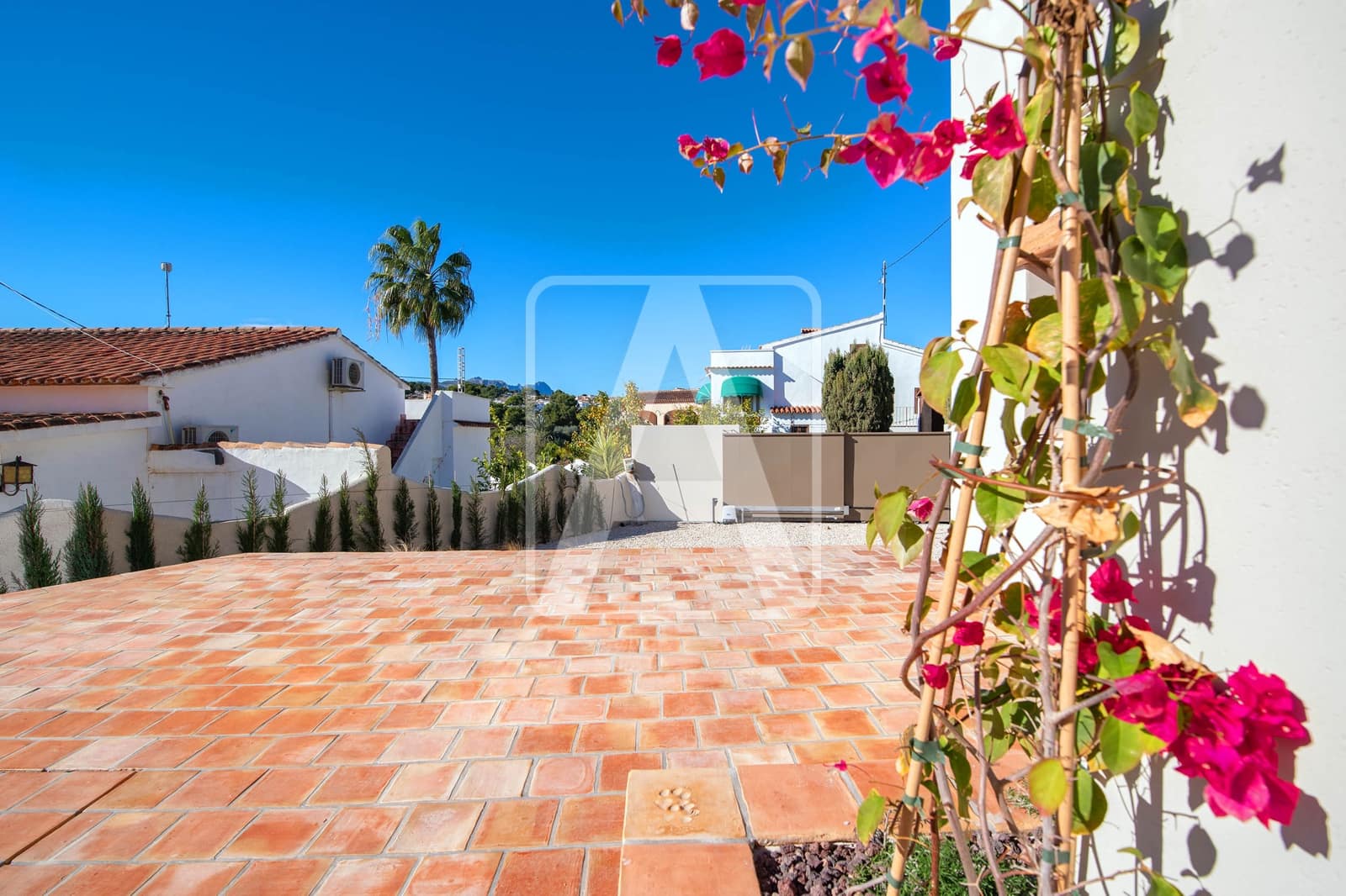 3 sypialnia Willa na sprzedaż w Benissa z basenem garażem - 875 000 € (Ref: 9494135)