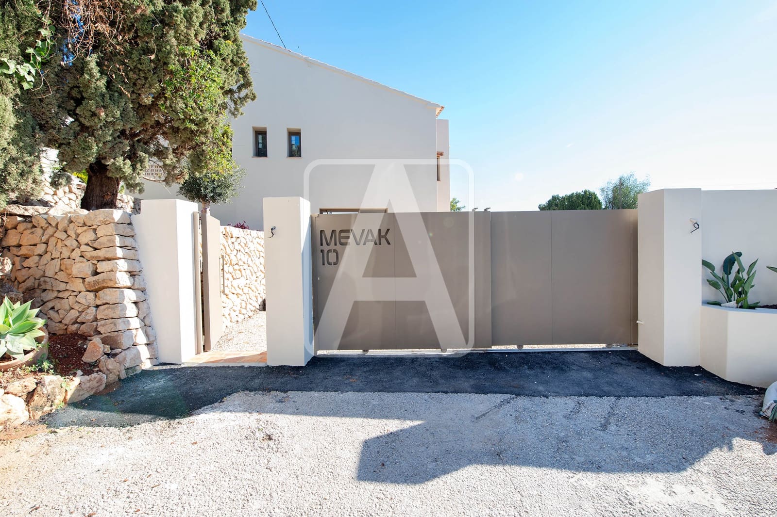 3 sypialnia Willa na sprzedaż w Benissa z basenem garażem - 875 000 € (Ref: 9494135)