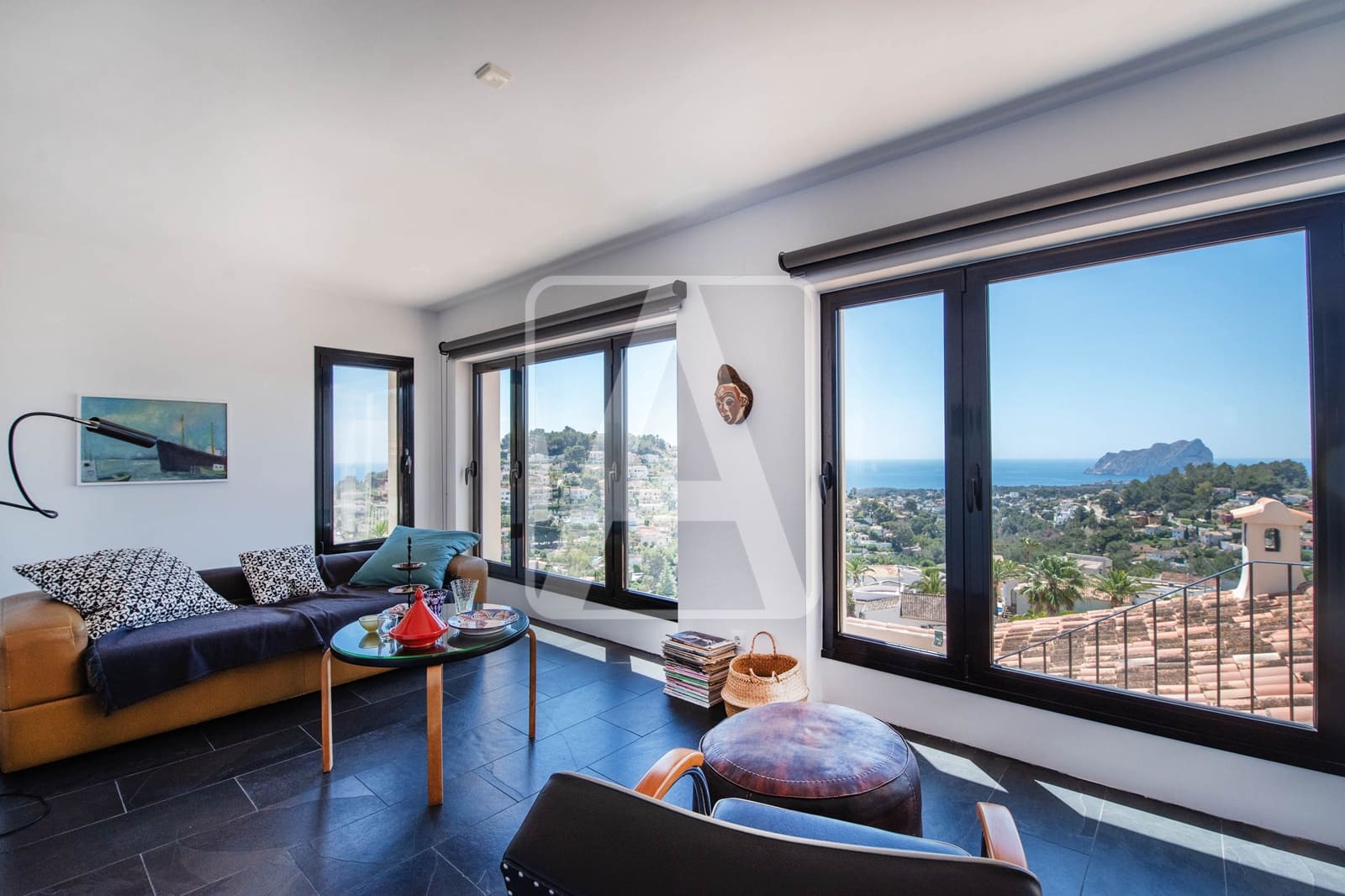 4 bedroom Villa for sale in Benissa with pool garage - € 1,200,000 (Ref: 9494136)