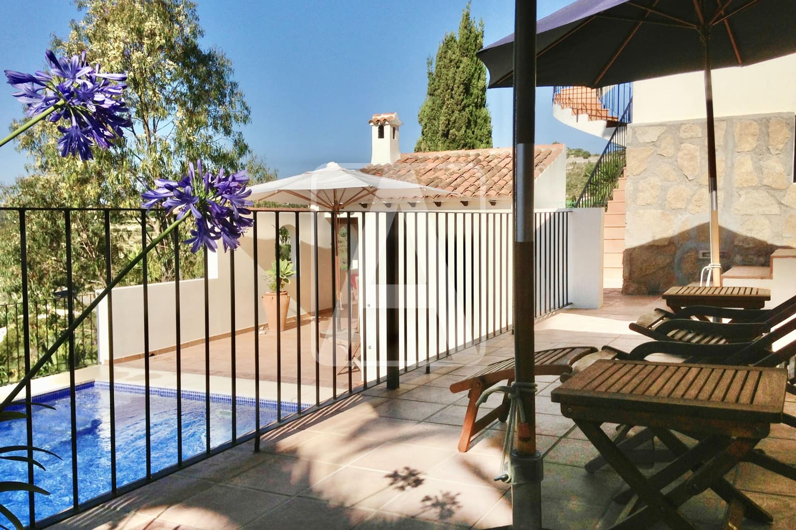 4 bedroom Villa for sale in Benissa with pool garage - € 1,200,000 (Ref: 9494136)