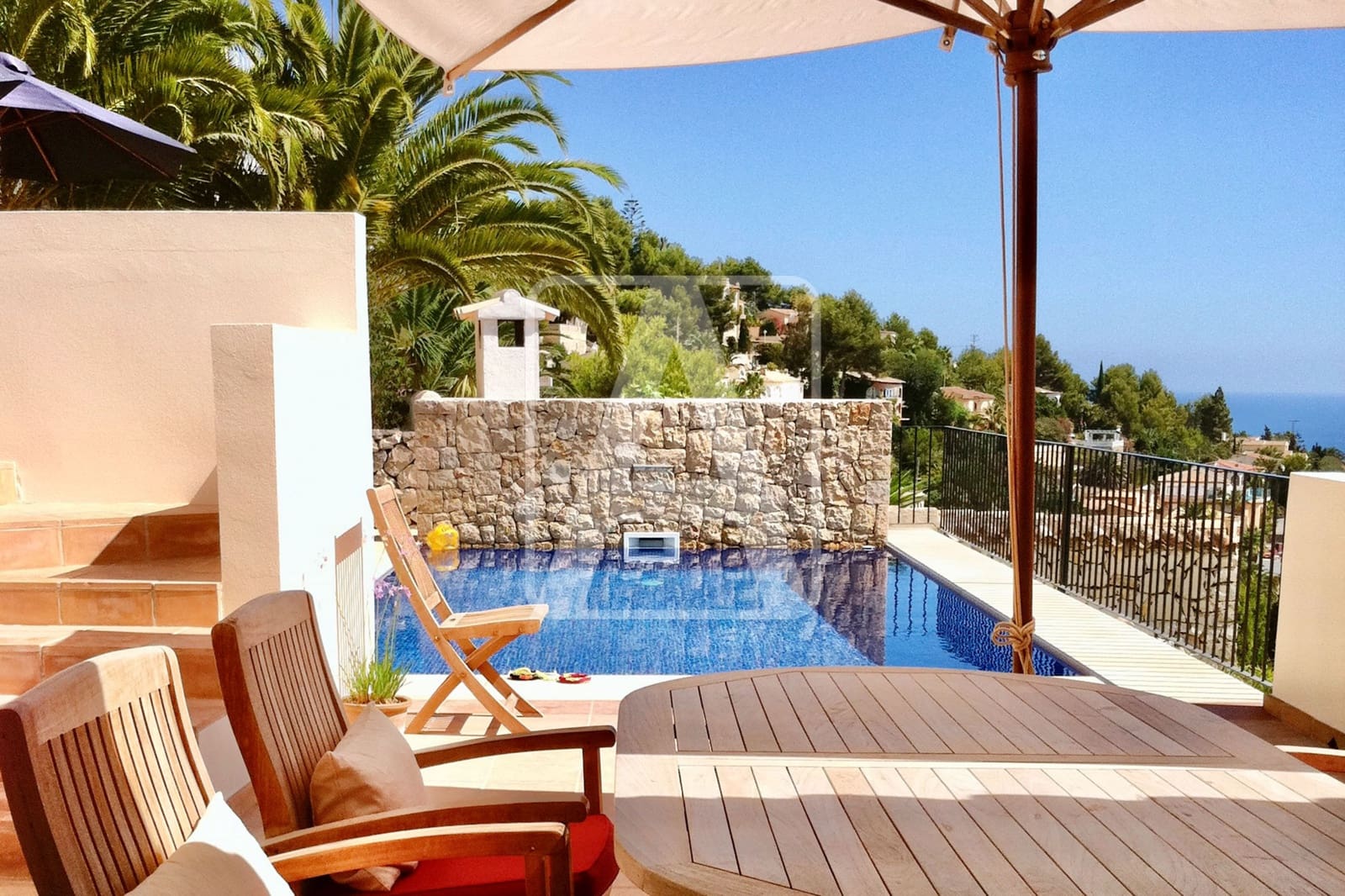 4 bedroom Villa for sale in Benissa with pool garage - € 1,200,000 (Ref: 9494136)