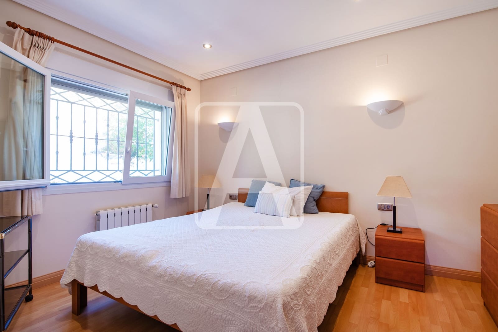 3 soveværelse Villa til salg i Calpe / Calp med garage - € 625.000 (Ref: 9494137)