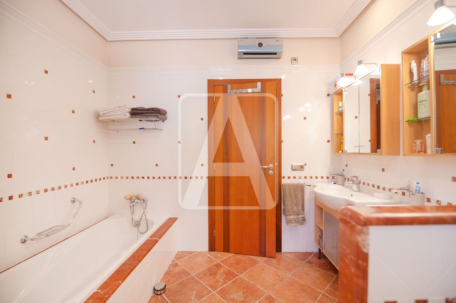 3 soveværelse Villa til salg i Calpe / Calp med garage - € 625.000 (Ref: 9494137)