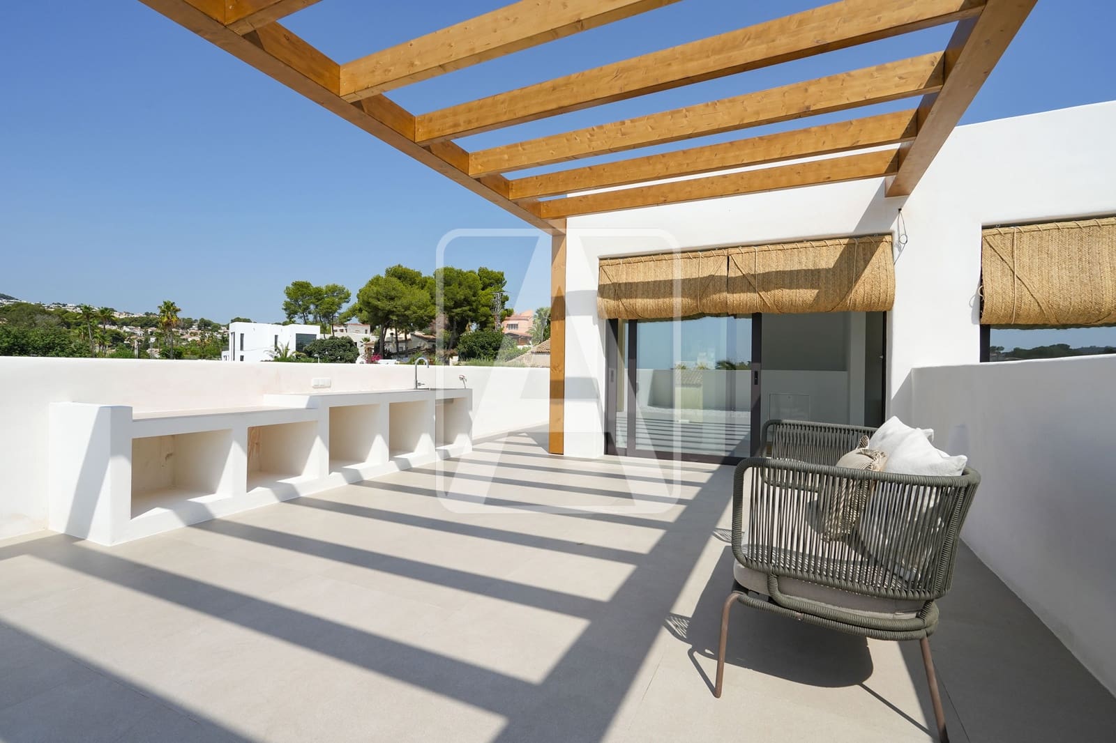 5 bedroom Villa for sale in Moraira with pool garage - € 1,849,000 (Ref: 9494138)