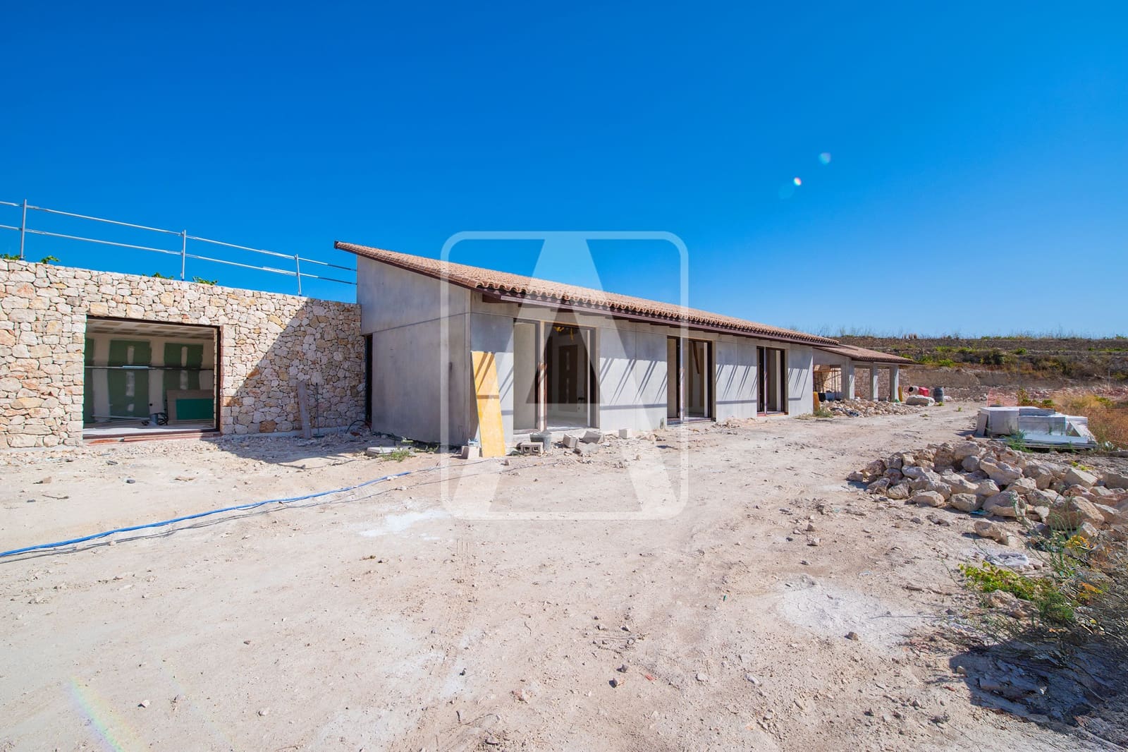 5 soveværelse Finca/Landehus til salg i Moraira med swimmingpool garage - € 3.500.000 (Ref: 9510359)