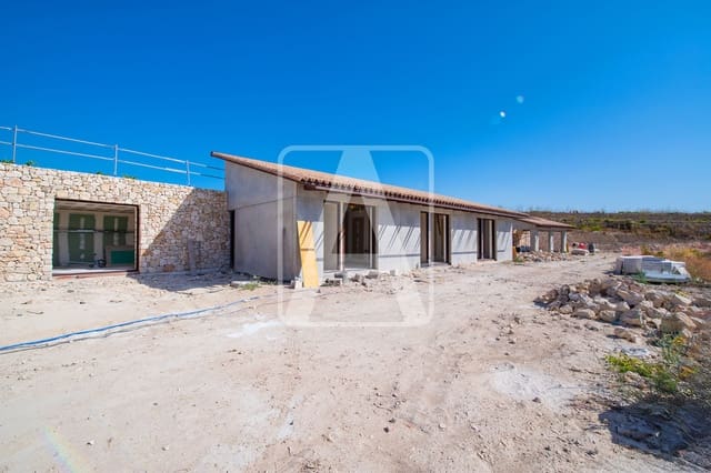 5 bedroom Finca/Country House for sale in Moraira, Teulada-Moraira with pool garage - € 3,500,000 (Ref: 9510359)