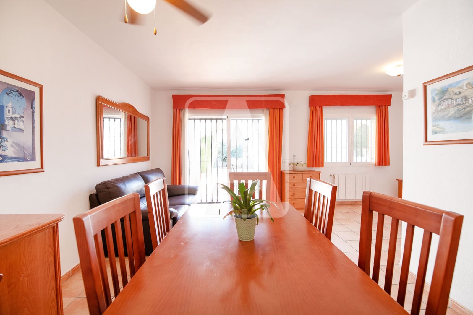 3 chambre Villa/Maison Mitoyenne à vendre à Calpe / Calp avec piscine garage - 325 000 € (Ref: 9529192)