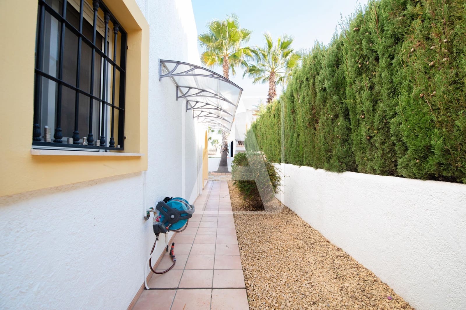 3 chambre Villa/Maison Mitoyenne à vendre à Calpe / Calp avec piscine garage - 325 000 € (Ref: 9529192)