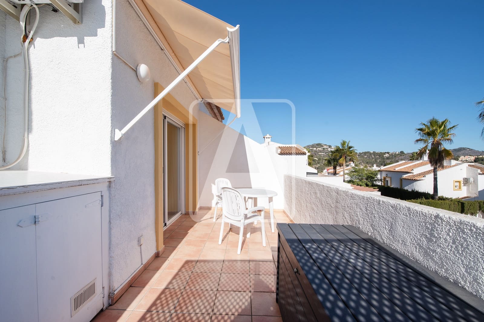 3 chambre Villa/Maison Mitoyenne à vendre à Calpe / Calp avec piscine garage - 325 000 € (Ref: 9529192)