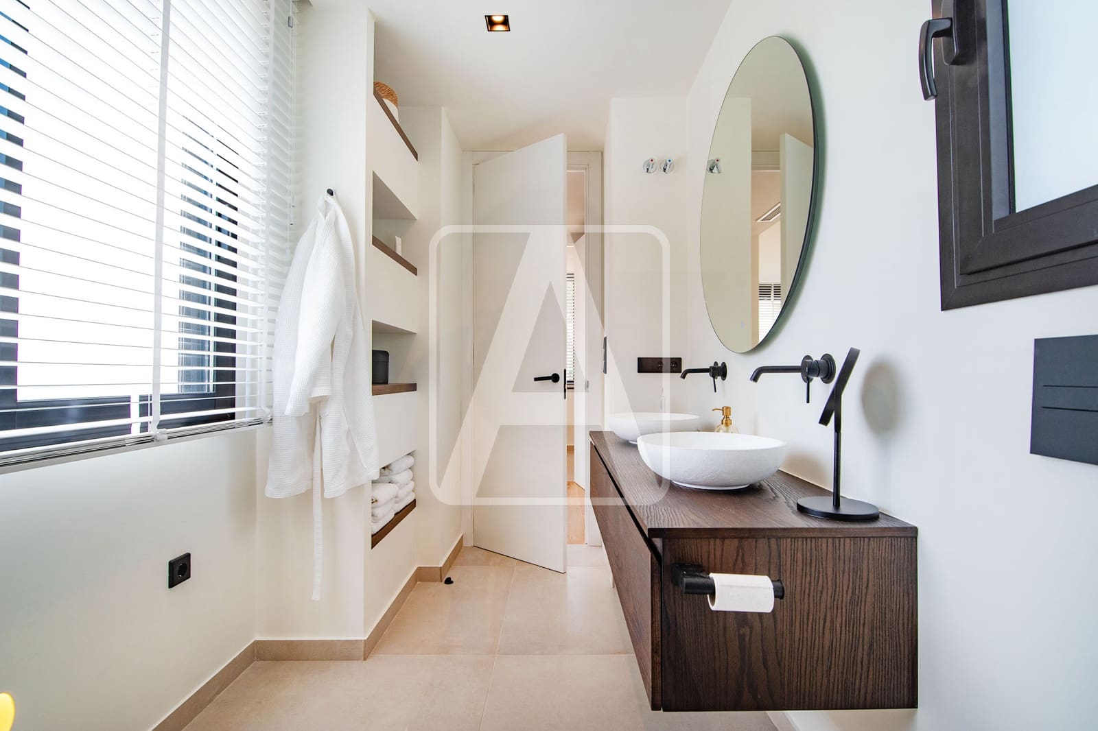 4 soveværelse Villa til salg i Benissa med garage - € 2.250.000 (Ref: 9534525)