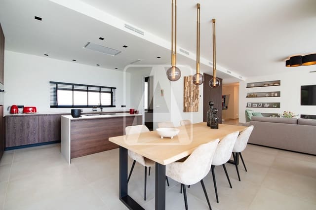 4 soveværelse Villa til salg i Benissa med garage - € 2.250.000 (Ref: 9534525)