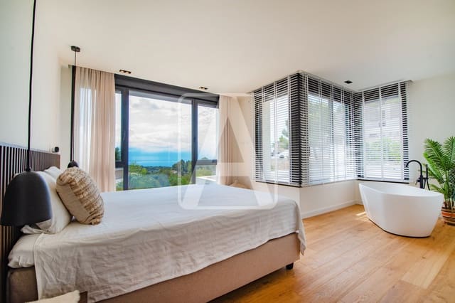 4 soveværelse Villa til salg i Benissa med garage - € 2.250.000 (Ref: 9534525)