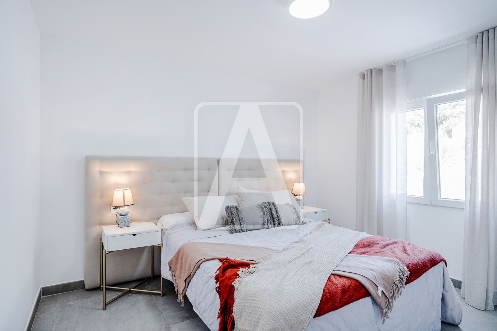 4 makuuhuone Huvila myytävänä paikassa Calpe / Calp mukana uima-altaan 
autotalli - 1 149 000 € (Ref: 9542104)