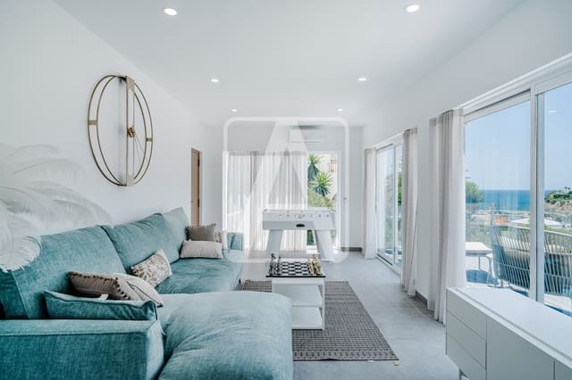 4 makuuhuone Huvila myytävänä paikassa Calpe / Calp mukana uima-altaan 
autotalli - 1 149 000 € (Ref: 9542104)