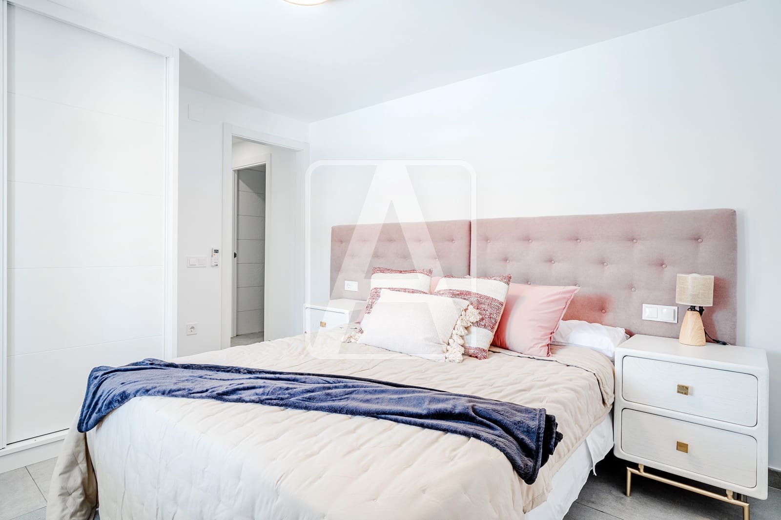 4 makuuhuone Huvila myytävänä paikassa Calpe / Calp mukana uima-altaan 
autotalli - 1 149 000 € (Ref: 9542104)