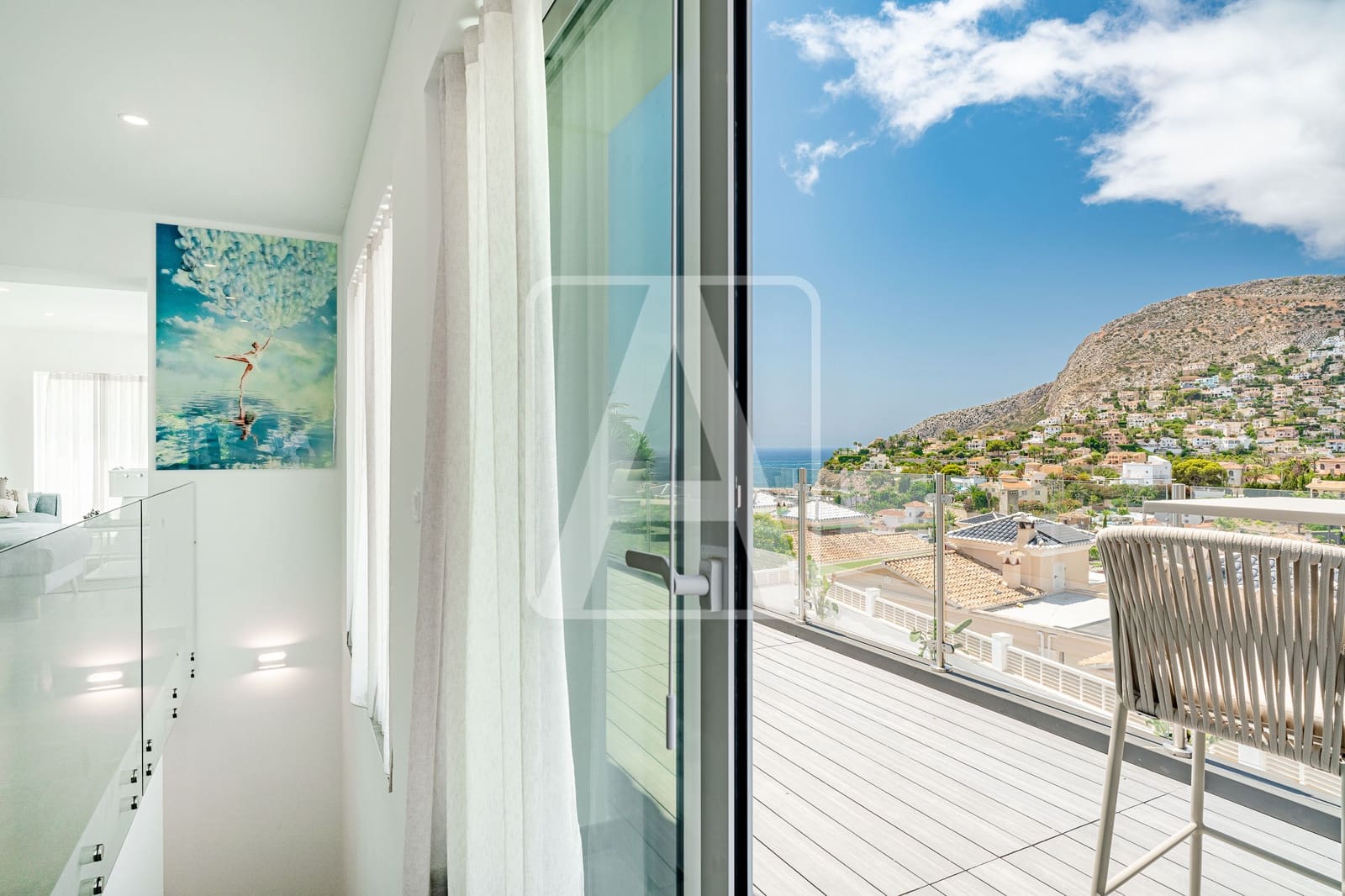 4 makuuhuone Huvila myytävänä paikassa Calpe / Calp mukana uima-altaan 
autotalli - 1 149 000 € (Ref: 9542104)