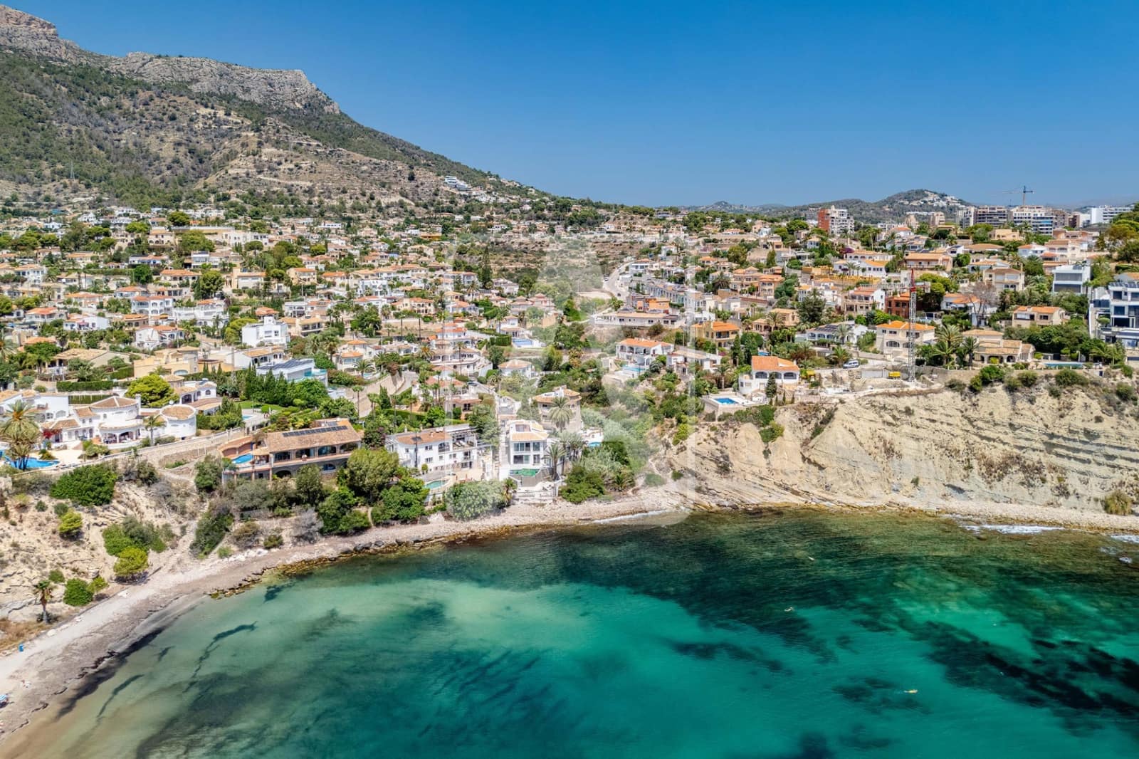 4 makuuhuone Huvila myytävänä paikassa Calpe / Calp mukana uima-altaan 
autotalli - 1 149 000 € (Ref: 9542104)