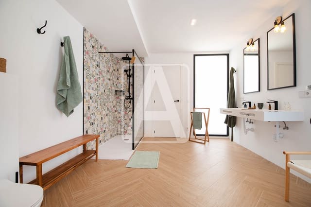 6 slaapkamer Villa te koop in Benissa met garage - € 2.150.000 (Ref: 9553206)