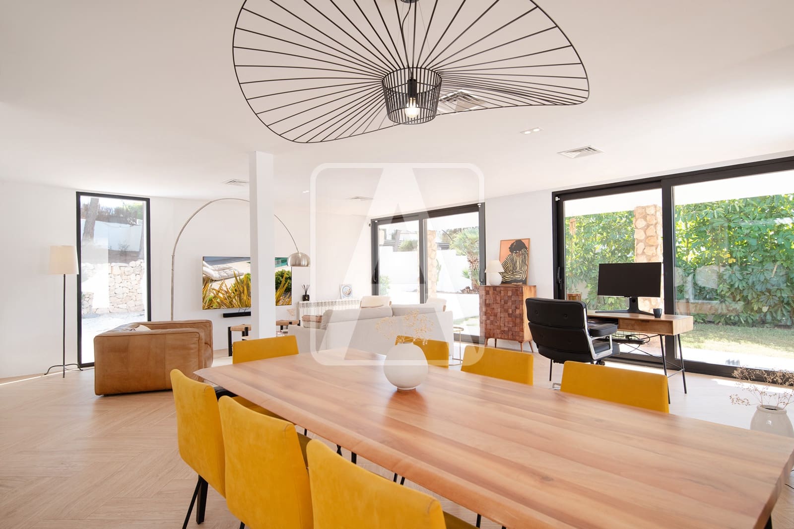 6 slaapkamer Villa te koop in Benissa met garage - € 2.150.000 (Ref: 9553206)