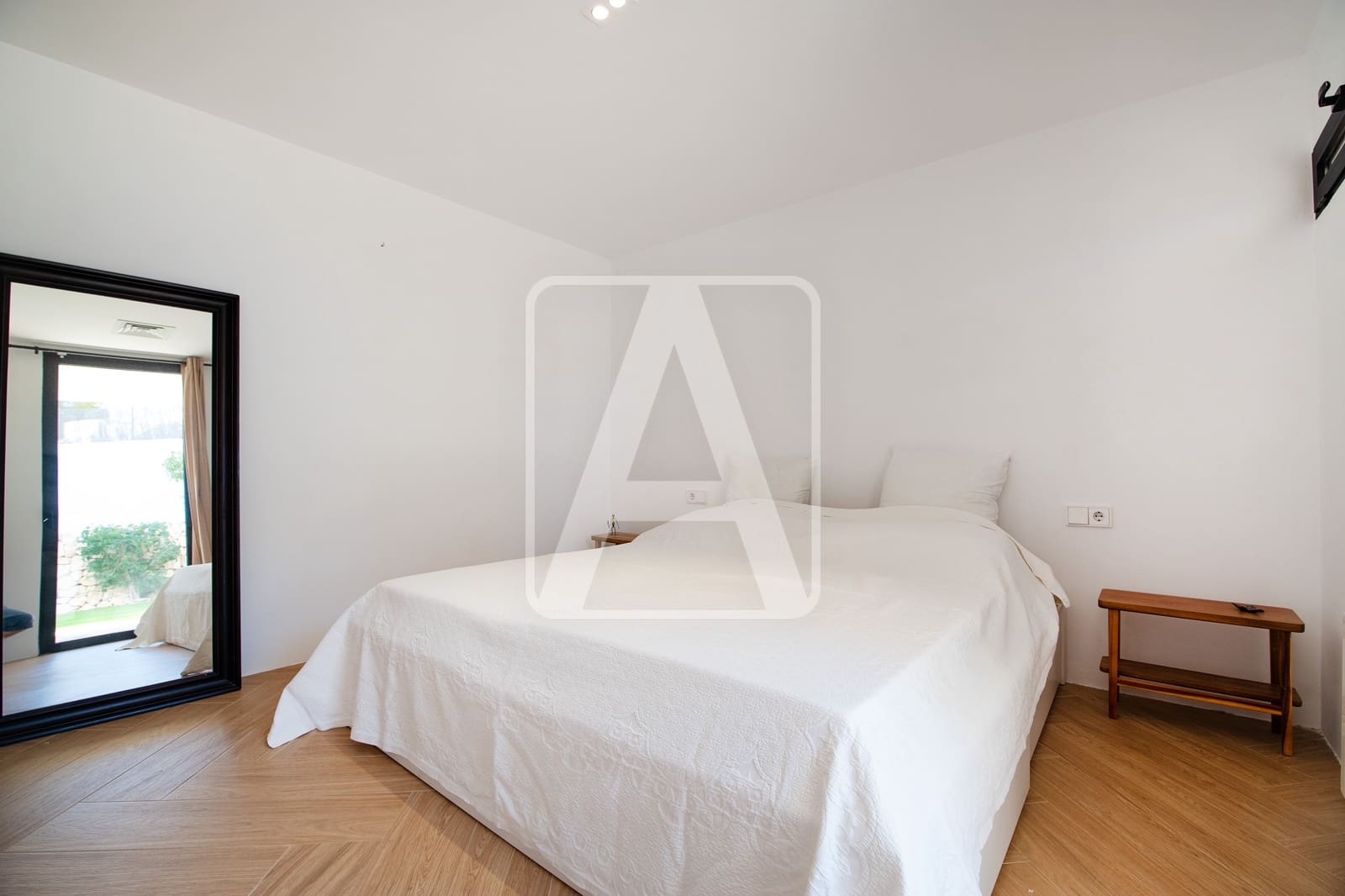 6 slaapkamer Villa te koop in Benissa met garage - € 2.150.000 (Ref: 9553206)