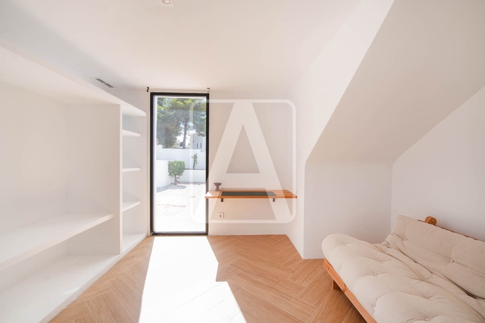 6 slaapkamer Villa te koop in Benissa met garage - € 2.150.000 (Ref: 9553206)