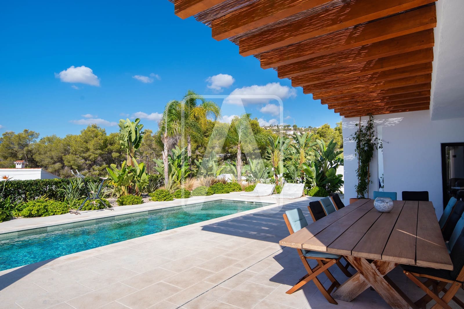 6 slaapkamer Villa te koop in Benissa met garage - € 2.150.000 (Ref: 9553206)