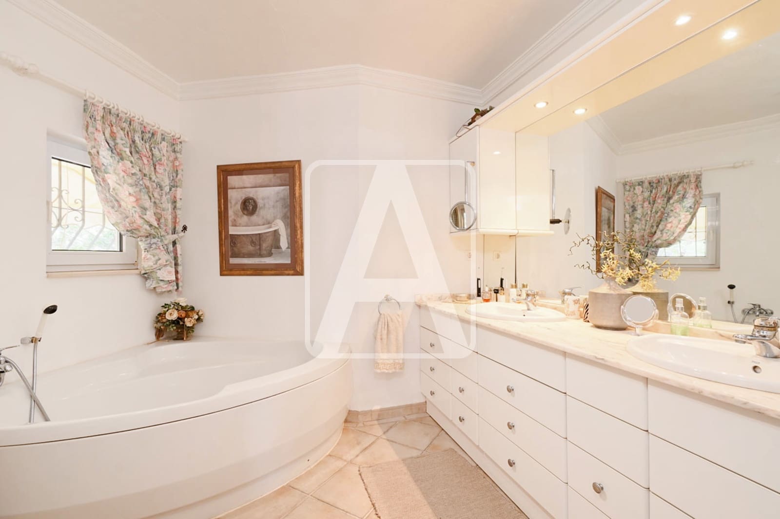 3 slaapkamer Villa te koop in Benissa met zwembad garage - € 1.295.000 (Ref: 9553207)