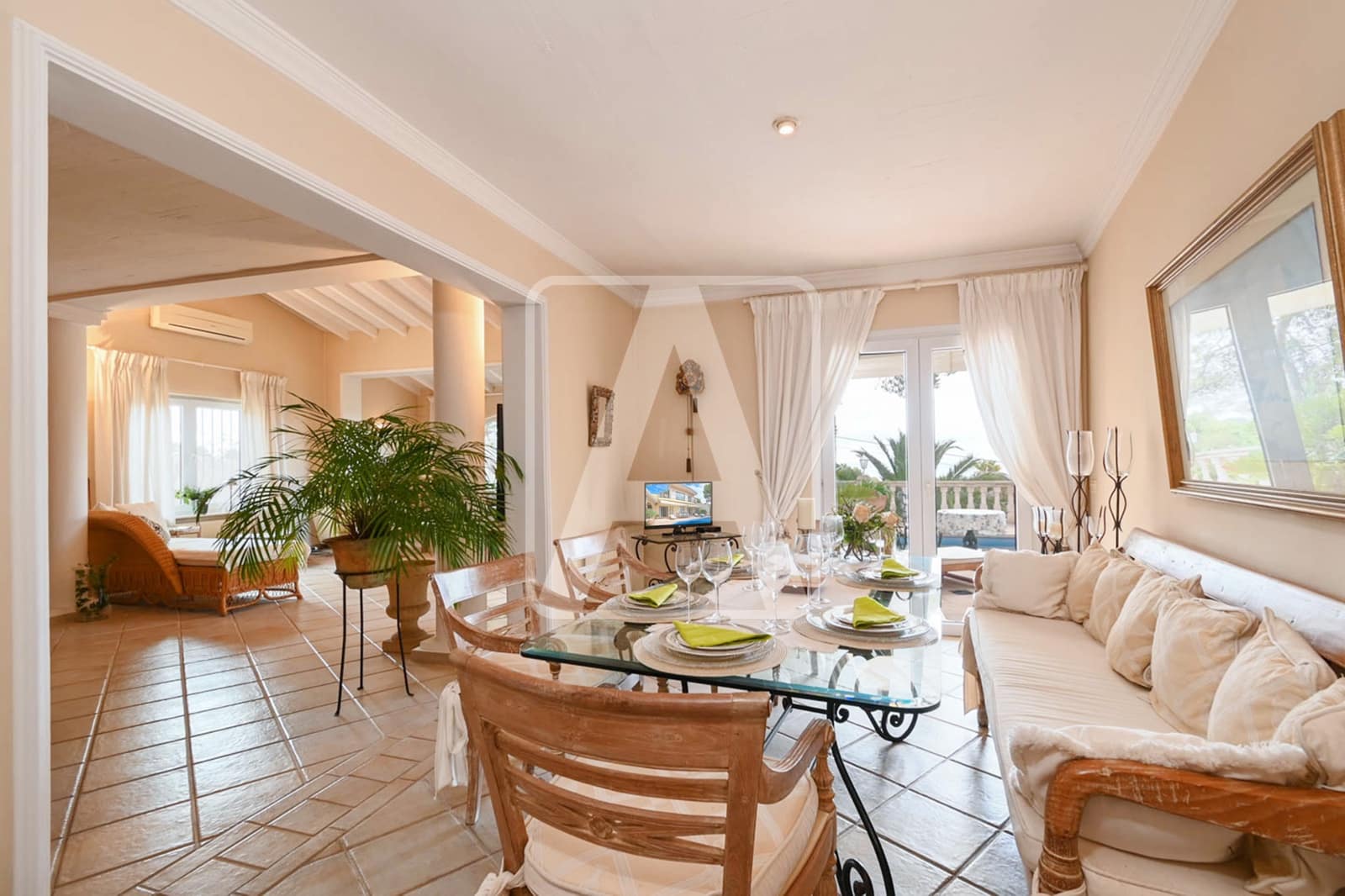 3 slaapkamer Villa te koop in Benissa met zwembad garage - € 1.295.000 (Ref: 9553207)