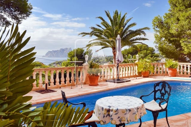 3 slaapkamer Villa te koop in Benissa met zwembad garage - € 1.295.000 (Ref: 9553207)