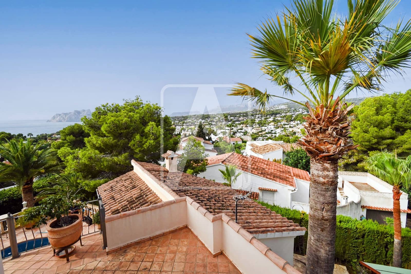 3 slaapkamer Villa te koop in Benissa met zwembad garage - € 1.295.000 (Ref: 9553207)