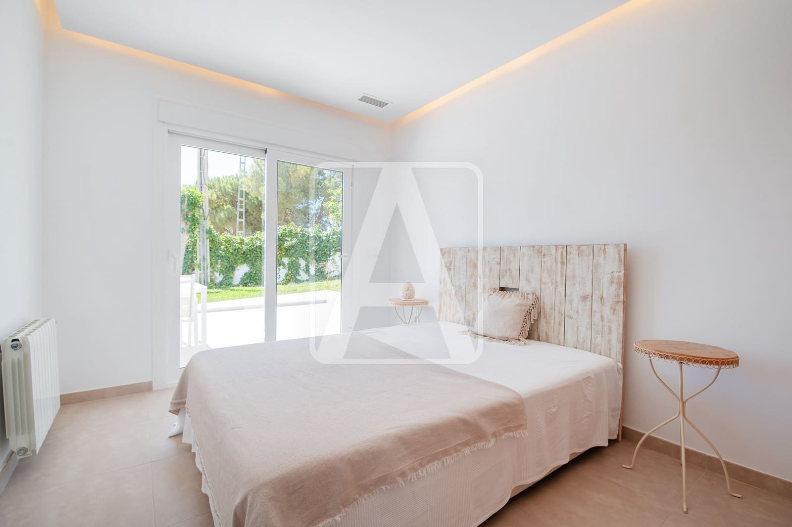 3 bedroom Villa for sale in Moraira with pool garage - € 995,000 (Ref: 9590571)
