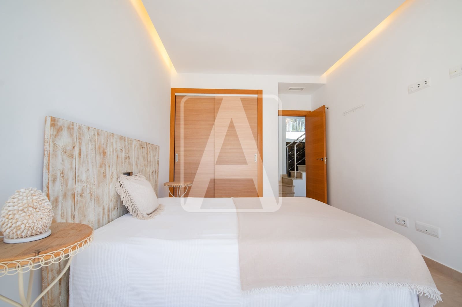 3 bedroom Villa for sale in Moraira with pool garage - € 995,000 (Ref: 9590571)